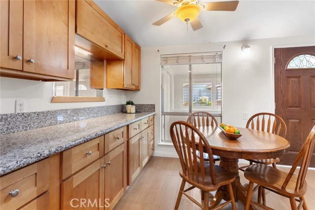 Detail Gallery Image 15 of 45 For 19204 Avenue of the Oaks, Newhall,  CA 91321 - 2 Beds | 1 Baths