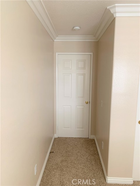 13568 Elk Ridge Court, Eastvale CA: https://media.crmls.org/medias/a974b893-16c7-4bda-b12a-191ce1285fb1.jpg