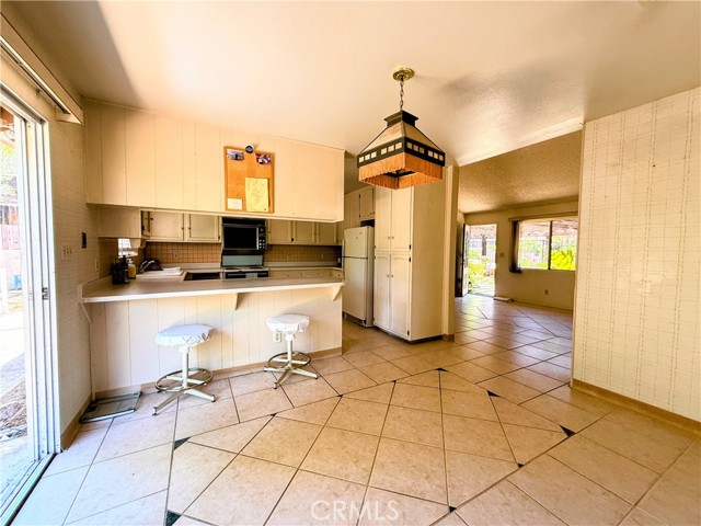 Detail Gallery Image 13 of 36 For 4792 Beaumont, La Mesa,  CA 91941 - 3 Beds | 3 Baths