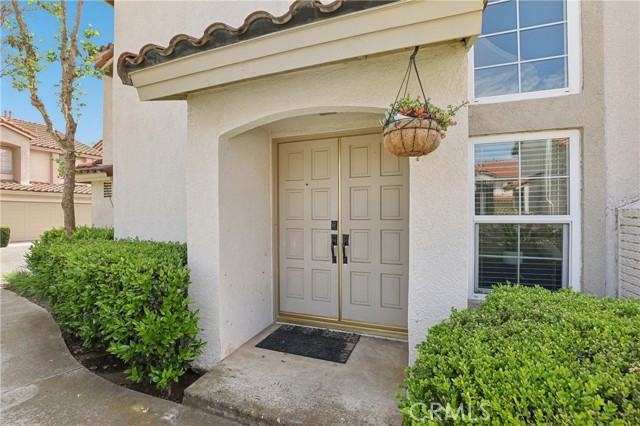 1 Buttercup, Rancho Santa Margarita CA: https://media.crmls.org/medias/a9769a6a-58aa-4f4b-a583-967f0352f789.jpg