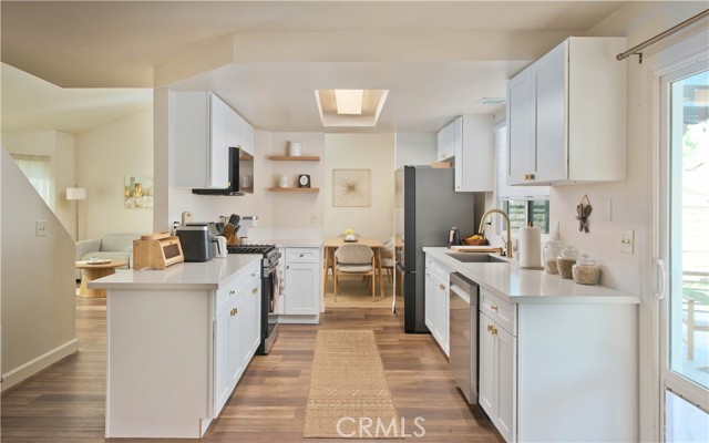 Detail Gallery Image 15 of 37 For 29130 Highplains Ct, Castaic,  CA 91384 - 4 Beds | 3 Baths