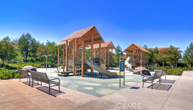 102 Brindisi, Irvine CA: https://media.crmls.org/medias/a977d613-2ae7-4899-9731-1024cbbe3868.jpg