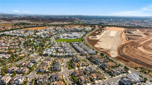 Detail Gallery Image 61 of 68 For 121 Pastel, Irvine,  CA 92618 - 4 Beds | 4/2 Baths