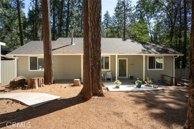 14868 Hickok Court, Magalia CA: https://media.crmls.org/medias/a9799240-0ff3-422f-9402-55f2b004d6e0.jpg