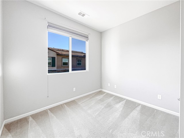Detail Gallery Image 17 of 20 For 44059 Calle Luz, Temecula,  CA 92592 - 3 Beds | 2/1 Baths