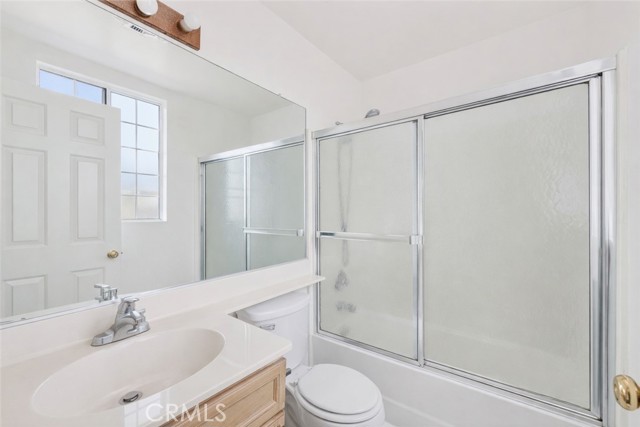 Detail Gallery Image 15 of 26 For 1540 New Ave #C,  San Gabriel,  CA 91776 - 3 Beds | 3 Baths