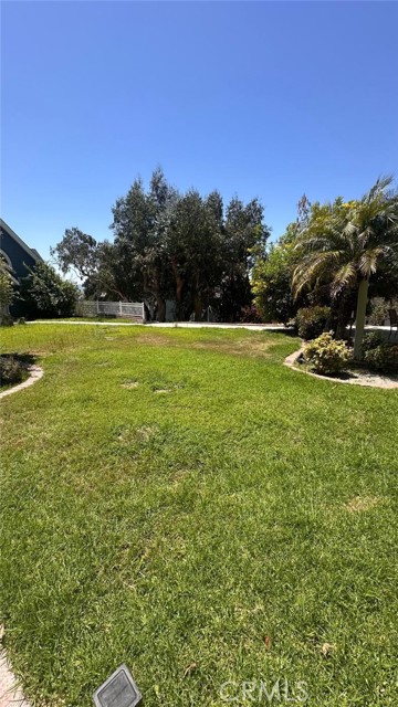 1125 Churchs Court, Burbank CA: https://media.crmls.org/medias/a97b990c-614e-4fa2-bb9f-59c2f24fdbb6.jpg