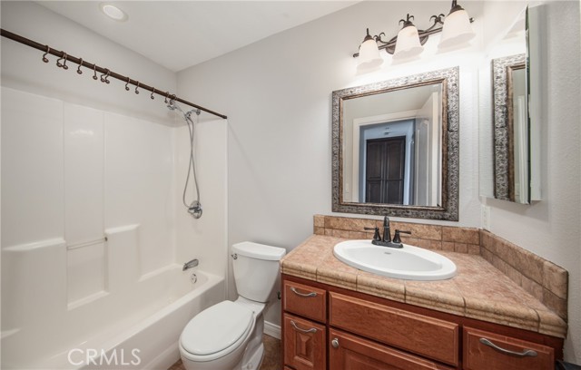 Detail Gallery Image 19 of 35 For 2061 W Redlands Bld 19d,  Redlands,  CA 92373 - 3 Beds | 2/1 Baths