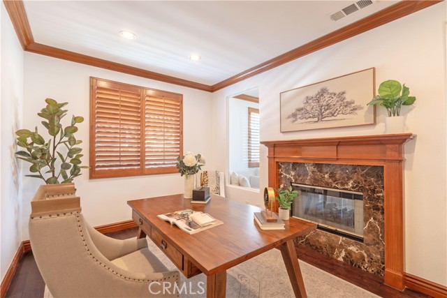 Detail Gallery Image 11 of 33 For 17425 Honey Maple, Canyon Country,  CA 91387 - 4 Beds | 3 Baths