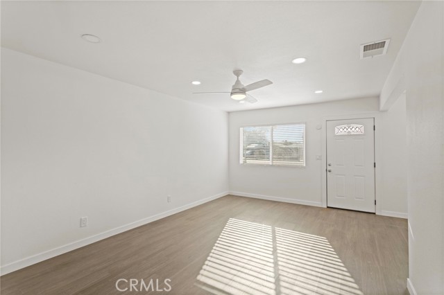 Detail Gallery Image 12 of 30 For 9219 Colorado Ave, Riverside,  CA 92503 - 3 Beds | 2 Baths