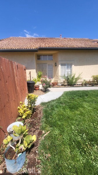 Detail Gallery Image 2 of 13 For 39897 Verono Corte, Murrieta,  CA 92562 - 4 Beds | 2/1 Baths