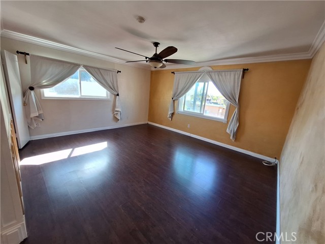 Detail Gallery Image 31 of 49 For 2305 Rockefeller Ln a,  Redondo Beach,  CA 90278 - 3 Beds | 3 Baths