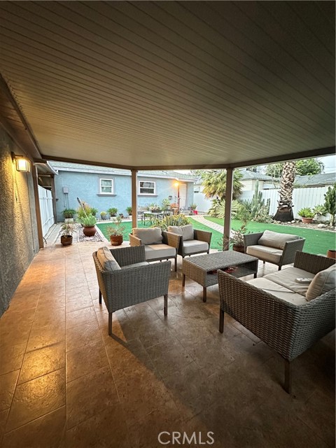 Detail Gallery Image 8 of 54 For 6981 Osbun Rd, San Bernardino,  CA 92404 - 5 Beds | 2 Baths