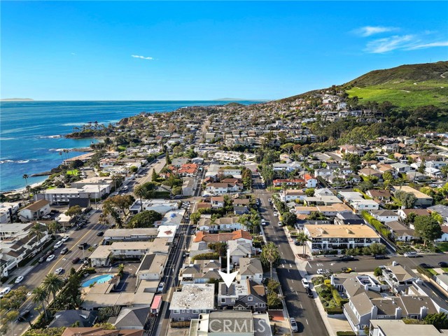 Detail Gallery Image 13 of 15 For 437 Cypress, Laguna Beach,  CA 92651 - 9 Beds | 9 Baths