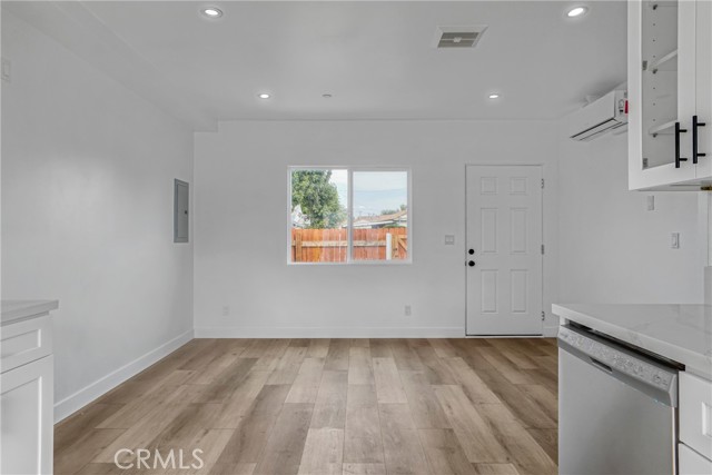 Detail Gallery Image 36 of 52 For 7909 Aldea Ave, Lake Balboa,  CA 91406 - – Beds | – Baths