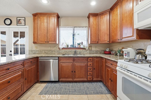 Detail Gallery Image 28 of 48 For 16019 Cactus St, Hesperia,  CA 92345 - 4 Beds | 3 Baths