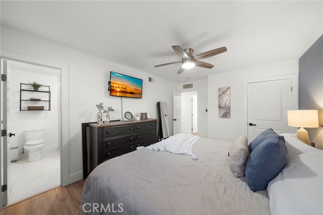 5228 E Minuet Lane, Anaheim CA: https://media.crmls.org/medias/a9806596-31ce-4210-a977-51ca30869f52.jpg