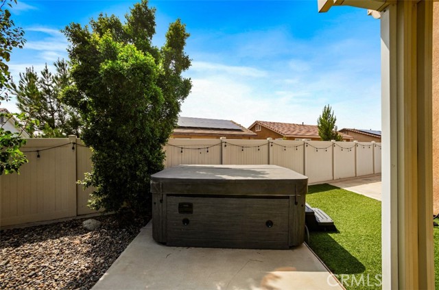 17995 Lacebark Court, San Bernardino CA: https://media.crmls.org/medias/a9810b58-982d-48d1-b78c-caf6ce1b4a91.jpg