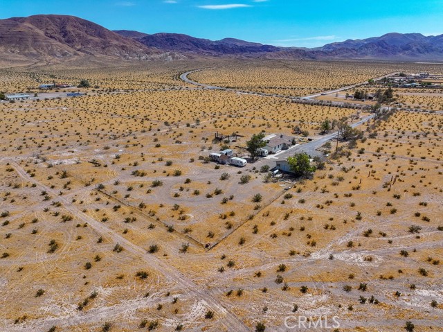 Detail Gallery Image 21 of 61 For 37486 Ghost Town Rd, Yermo,  CA 92398 - 4 Beds | 2 Baths