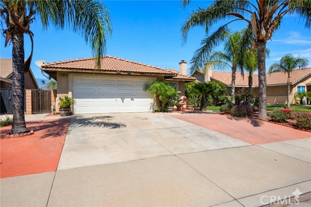 Detail Gallery Image 2 of 55 For 15070 Spring, Fontana,  CA 92335 - 5 Beds | 2 Baths