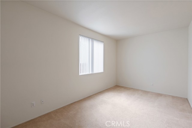 12569 Mesa View Drive, Victorville CA: https://media.crmls.org/medias/a98290dc-7de5-4a24-acb2-661d7c2a90ff.jpg