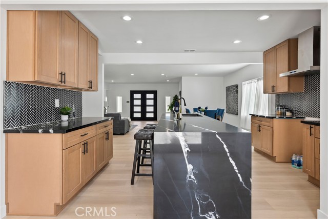 Detail Gallery Image 10 of 29 For 9044 Bigby, Downey,  CA 90241 - 4 Beds | 3 Baths