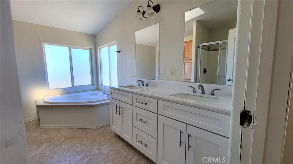 61833 High Country Trail