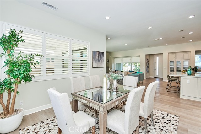133 Aspect, Irvine CA: https://media.crmls.org/medias/a9836f58-1f43-4e67-b6da-f8b37ad68f7c.jpg