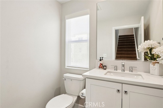 Detail Gallery Image 13 of 59 For 3010 Tallahassee Ln, Simi Valley,  CA 93065 - 3 Beds | 2/2 Baths