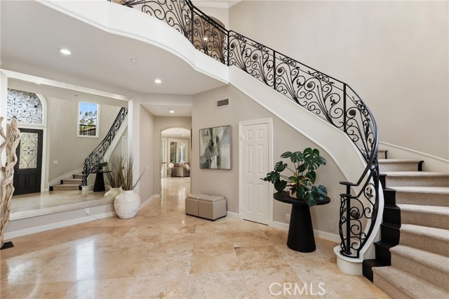 Detail Gallery Image 5 of 74 For 45 Panorama, Trabuco Canyon,  CA 92679 - 5 Beds | 4/1 Baths