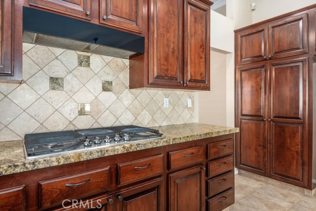 Detail Gallery Image 15 of 34 For 8367 Rosemary Dr, Riverside,  CA 92508 - 3 Beds | 2 Baths