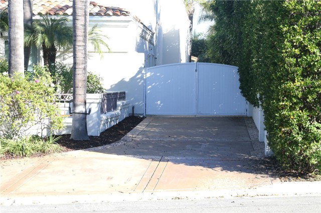 Detail Gallery Image 15 of 16 For 10762 Center Dr, Villa Park,  CA 92861 - 7 Beds | 6/1 Baths