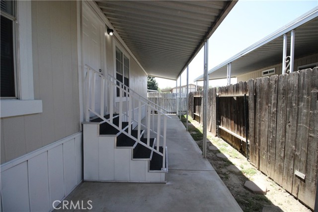 1301 Taft Highway, Bakersfield CA: https://media.crmls.org/medias/a9871693-cd12-426a-b08d-08e9f9b3bff7.jpg