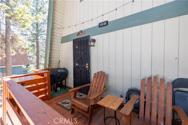 2476 Elko Drive, Running Springs CA: https://media.crmls.org/medias/a987f939-afde-46f7-922f-c3d46996e9e1.jpg