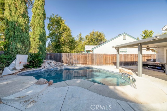 Detail Gallery Image 30 of 36 For 8259 Westport Cir, Sacramento,  CA 95828 - 3 Beds | 2/1 Baths