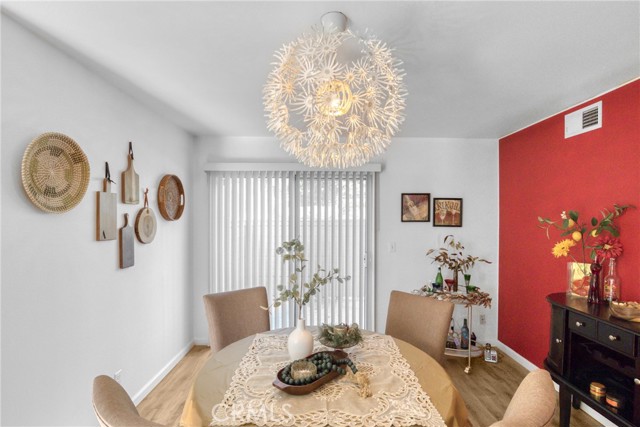 Detail Gallery Image 14 of 39 For 15760 Midwood, Granada Hills,  CA 91344 - 3 Beds | 3 Baths