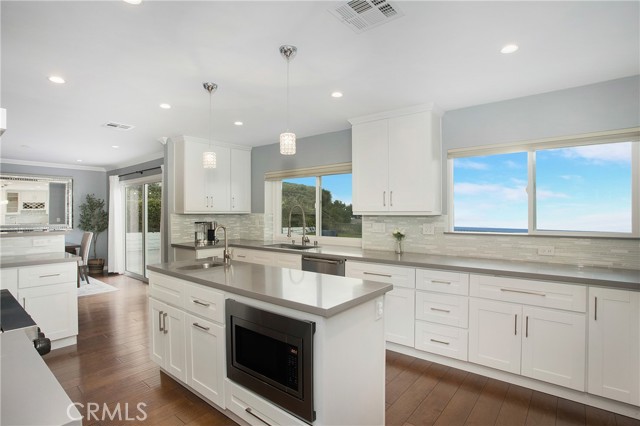 28631 Shire Oaks Drive, Rancho Palos Verdes, California 90275, 5 Bedrooms Bedrooms, ,3 BathroomsBathrooms,Residential,Sold,Shire Oaks,OC21257449