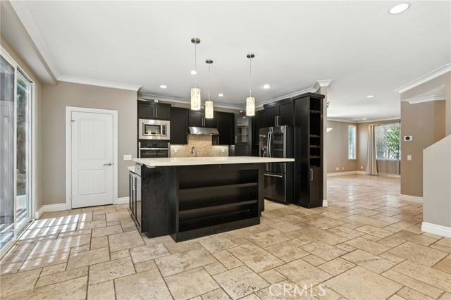 31415 Congressional Drive, Temecula CA: https://media.crmls.org/medias/a98a512a-ba8a-4a12-88ea-df8762444603.jpg