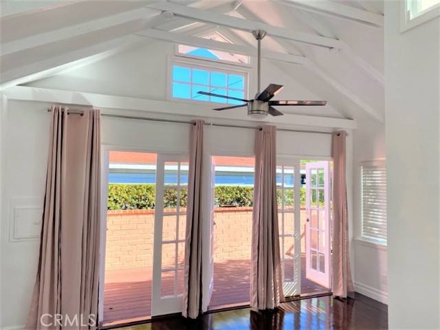 Detail Gallery Image 14 of 31 For 273 Lower Cliff Dr, Laguna Beach,  CA 92651 - 1 Beds | 1 Baths