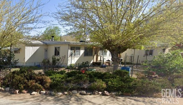 Detail Gallery Image 2 of 5 For 2230 Harnage St, –,  CA 93240 - 3 Beds | 2 Baths