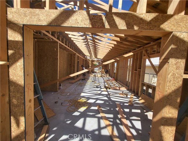 16443 Pine Street, Hesperia CA: https://media.crmls.org/medias/a98c8cfc-3a39-44bd-87dc-4056f8f1a2be.jpg