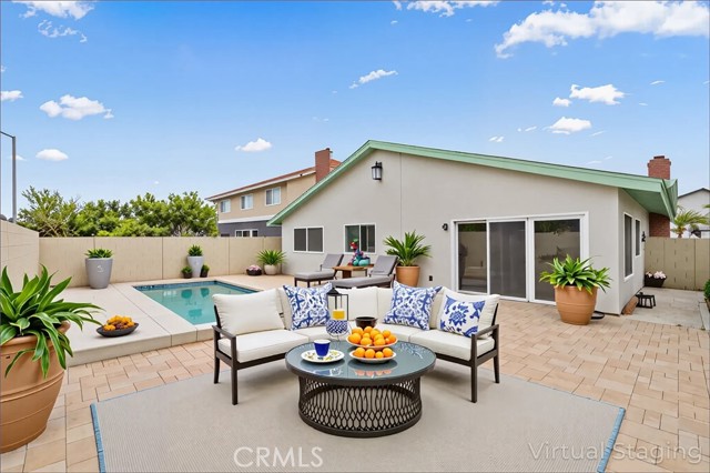 5161 Rotherham Circle, Westminster CA: https://media.crmls.org/medias/a98c9a51-618a-498c-adf7-d785f32fb703.jpg