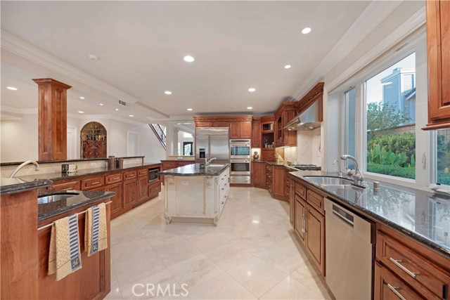 6805 Aviano Drive, Camarillo CA: https://media.crmls.org/medias/a98cecf4-8c9c-45b4-af33-20bca21d6935.jpg