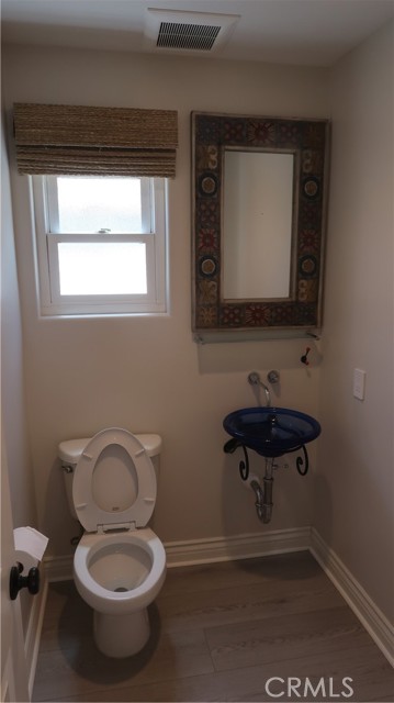 Detail Gallery Image 9 of 50 For 322 12th St, Huntington Beach,  CA 92648 - 3 Beds | 2/1 Baths