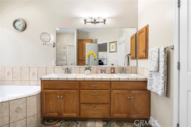 Detail Gallery Image 23 of 51 For 17 Pleasant Oak Ln, Oroville,  CA 95966 - 3 Beds | 2 Baths