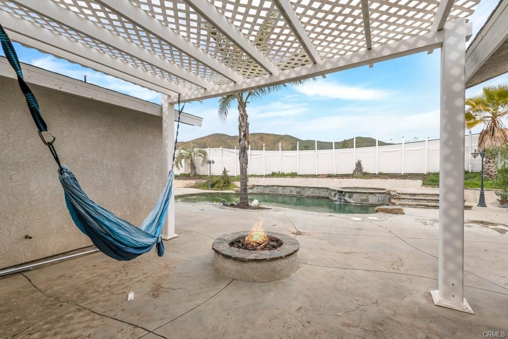 32580 Willow Lane, Agua Dulce, California 91390, 3 Bedrooms Bedrooms, ,2 BathroomsBathrooms,Single Family Residence,For Sale,Willow,SR24075772