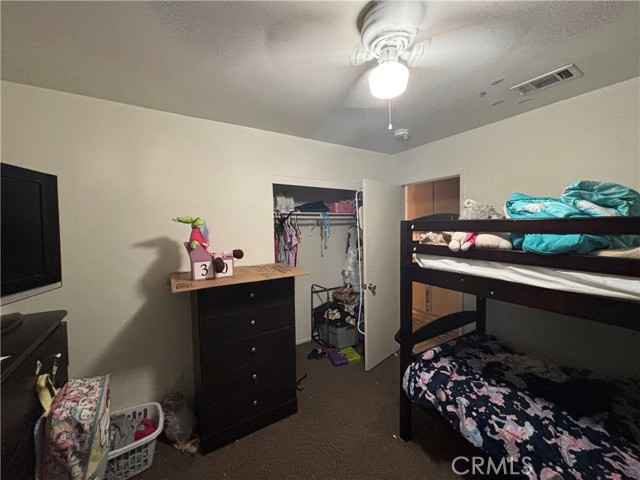 71578 Florida Drive, 29 Palms CA: https://media.crmls.org/medias/a98d443a-3d54-4475-8644-4ef6ac2d97e7.jpg
