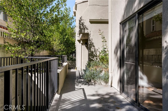 422 Hawthorne Street, 3 photo 25