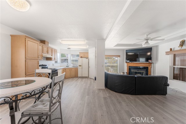 Detail Gallery Image 7 of 25 For 21100 State St #132,  San Jacinto,  CA 92583 - 2 Beds | 2 Baths
