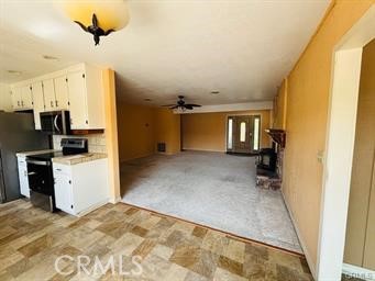 Detail Gallery Image 4 of 11 For 13292 Surf, Clearlake Oaks,  CA 95423 - 2 Beds | 2 Baths